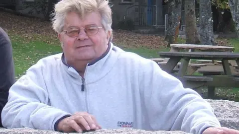 L Blewett and Son Funeral Directors Tom Kitto