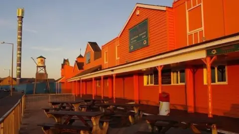 Ian Taylor Frontierland