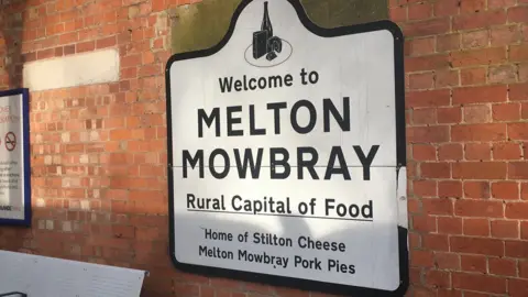 Melton Mowbray town sign