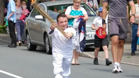 Three Foot Seven James Lusted