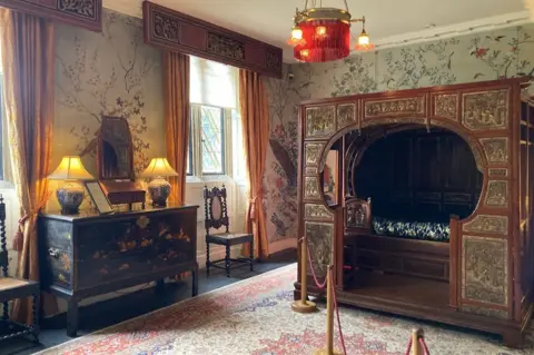 Katy Lewis/BBC The Falkland Room, Knebworth House