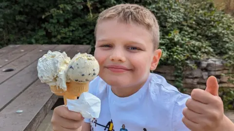 Andy Mills Head shave for Harry