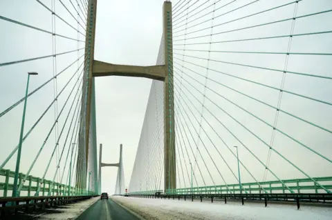 Getty Images Snow on the Prince of Wales Bridge during the 'Beast from the East' storm