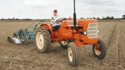 Harry George Hall Jenny, ploughwoman