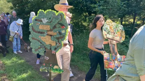 BBC/Oli Constable Campaigners at Bessacarr