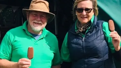 Graham Lacey Graham Lacey with his wife Tracey and their granddaughter