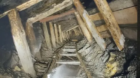 Hopewell Colliery Inside mine