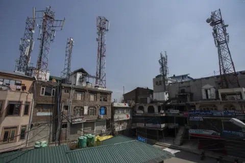 Abid Bhat Mobile towers