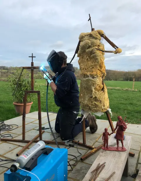 Jenna Gearing/Eilidh MacLeod Memorial Trust Sculpture