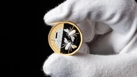 Getty Images New £1 coin design