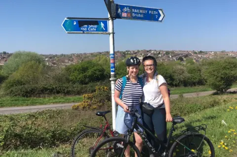 Saskia Breet Saskia Breet (left) and friend, on a cycle ride