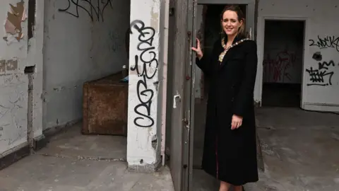 Pacemaker Belfast Lord Mayor Kate Nicholl