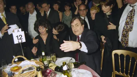 Getty Images John Prescott and his wife shortly after getting swilled, 1998