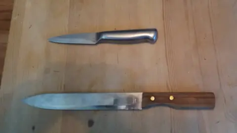 Leicestershire Police Police photo of two knives