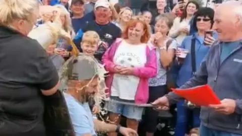 Elanor Findlay Aaron Sanderson