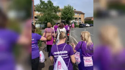 Nick Gazzard Walk 4 Hollie