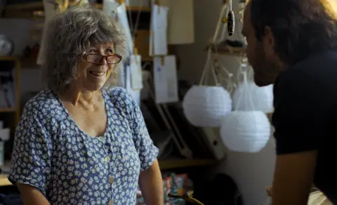 CORSO Film Carlotta at home