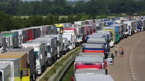 PA Lorries parked on both carriageways of the M20