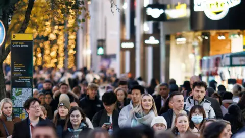 TOLGA AKMEN/EPA-EFE/REX/Shutterstock Oxford Street
