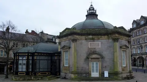 John H Darch / Geograph Pump Room Harrogate