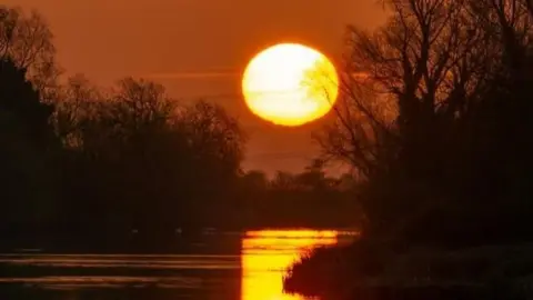 Ahesharpe Dawn in Cambridgeshire