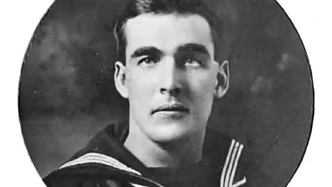 HMS Vanguard 9th July 1917 Lost Crew Albert Bushell