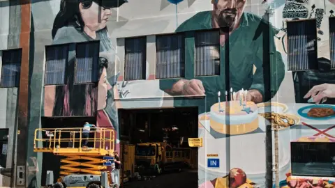 Max Bennett for ArtHouse Jersey Jersey mural