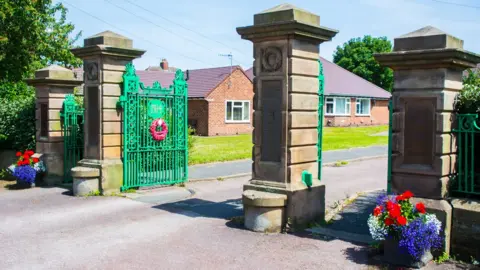 Gates of remembrance in Brimington