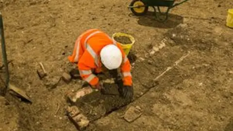 HS2 St Mary's Church archaeological dig near Stoke Mandeville