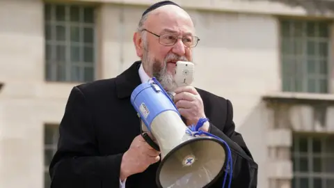 PA Media Chief Rabbi Ephraim Mirvis