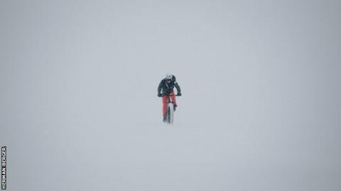 Project Iceman: Anders Hofman and Antarctica's first Ironman-distance ...