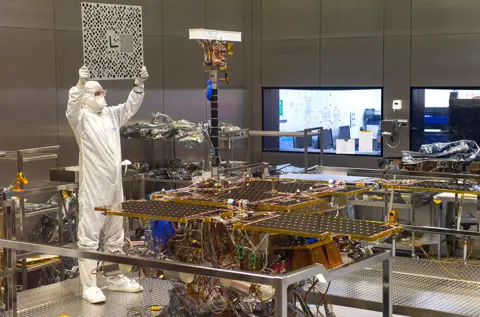 Max Alexander/Airbus Finished rover