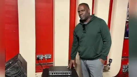 Morris Pleasure Morris Pleasure