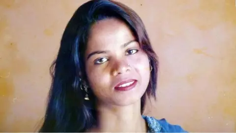 Handout Asia Bibi