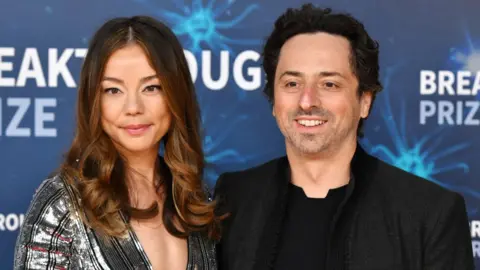 Getty Images Nicole Shanahan and Sergey Brin attend the 2020 Breakthrough Prize Red Carpet at NASA Ames Research Center on 3 November, 2019.