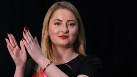 PA Media Gen Kitchen clapping