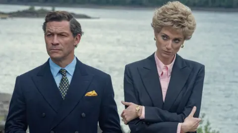 Netflix Dominic West and Elizabeth Debicki