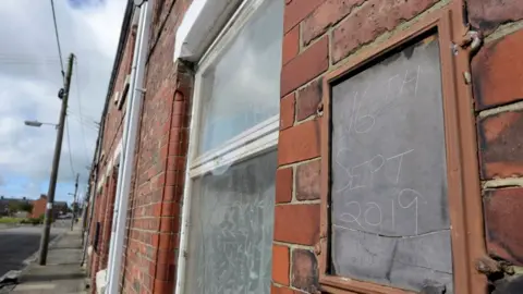 Bernicia Ferryhill knocky up board