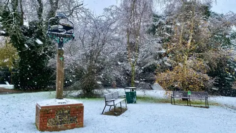 BBC Weather Watchers/Glemsfordgav Snow in Glemsford