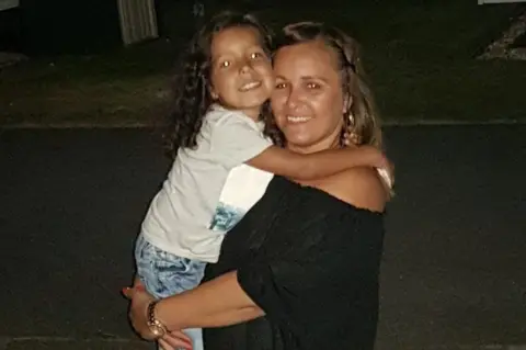 Janika Cartwright Janika Cartwright with her son