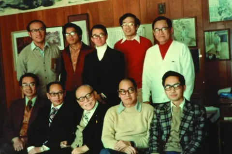 Courtesy: ITRI Shih Chin-tay (second from left at the back) along with other engineers in 1977