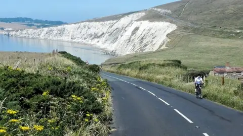 David Dixon Military Road, Isle of Wight