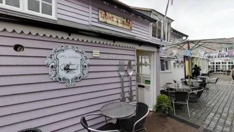 Google Mrs Salisbury's Tea Rooms in Maldon