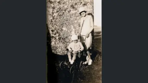 Nan Noble John and his Aunt Nell, probably in 1929