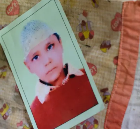 Mansi Thapliyal A picture of Hassan Ali from when he was six