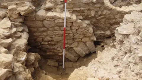 Dig Alderney dig site