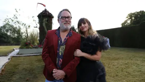 Netflix Vic Reeves and Natasha Demetriou