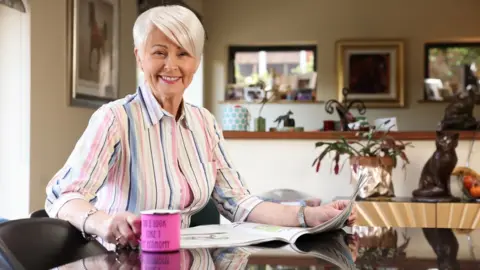 Press Eye Pamela Ballantine wearing her wig