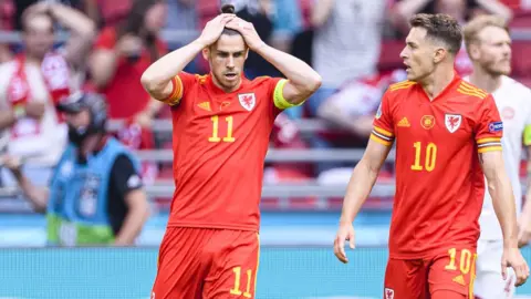 Getty Images Gareth Bale of Wales (L) reacts during the UEFA Euro 2020 Championship Round of 16 match between Wales and Denmark