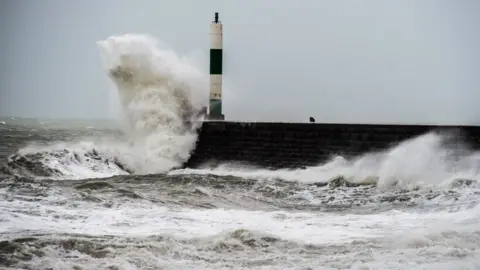 Keith Morris Waves lash Aberystwyth seafront